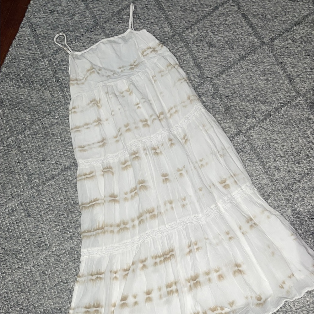 aerie White and Beige Tie-Dye Maxi Dress